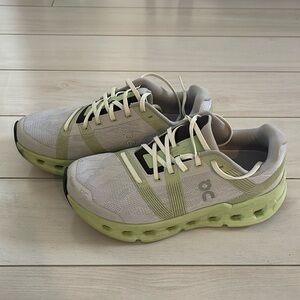 On Cloudgo Running Shoe - women’s size 7